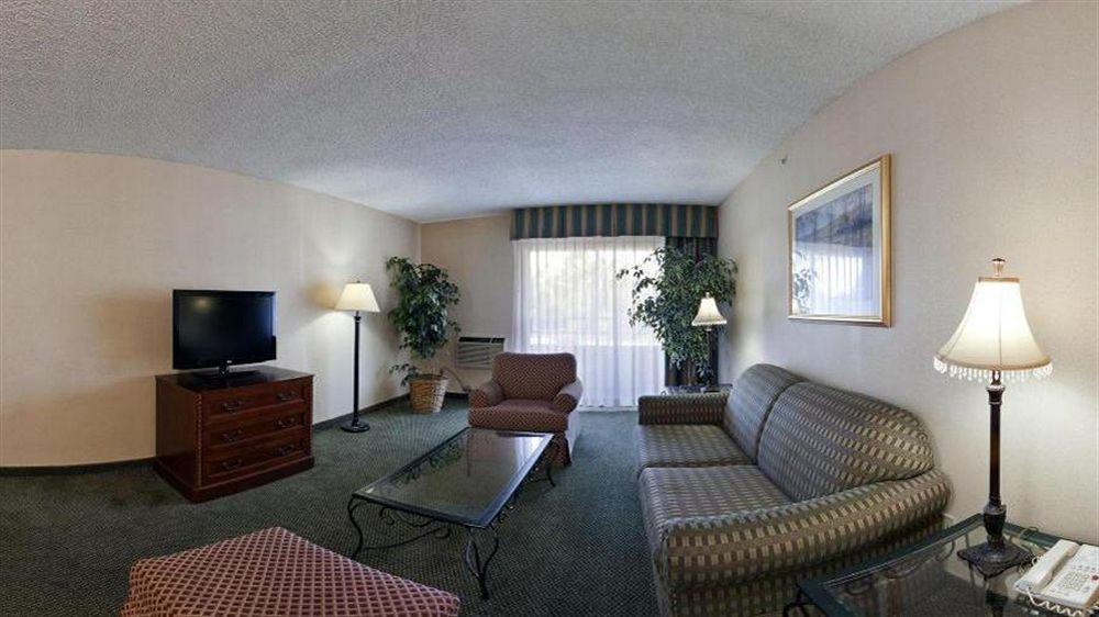 Fairfield Inn & Suites By Marriott Los Angeles Rosemead Eksteriør billede